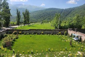 Cozy modern Villa in with beautiful garden&fascinating view on mountain, Dilijan