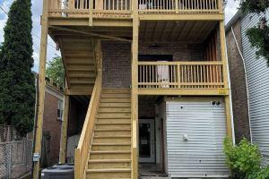 Sleek Avondale Condo -- King and Queen + Spa Bath + Garage + Sass Apartments, Chicago