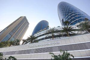 Spacious Apartment in the Classic Park Towers, Dubai