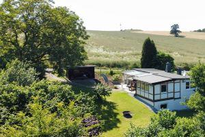 Gemütliches am Hennesee mit Terrasse und Ausblick in die Natur Cottage, Meschede