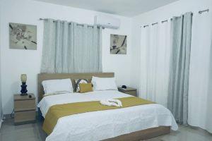 Confidence Luxurious Apartment, Santiago