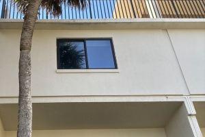 NEW RENTAL! Beautiful Beachfront Condo on w Pool! Sit Back & Relax! Apartments, Ormond Beach