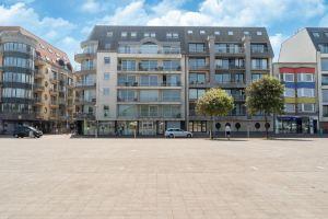 Bright Coastal Stay in Hotel, Bredene