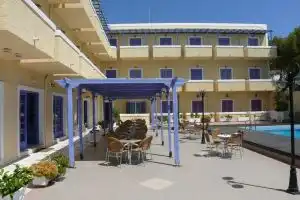 KATERINA HOTEL - AEGINA, Agia Marina