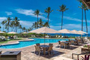 Tropical Oasis with Expansive Lanai - Serene Island Retreat Hotel, Wailea