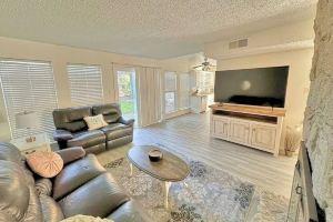 Spacious 3-Bedroom Home, Minutes from AT&T Stadium, Arlington