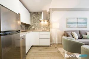 Puerto de Málaga Premium 3 Bedrooms Apartment, Malaga
