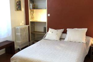 Spacious 120 m2 bourgeois apartment, Nimes