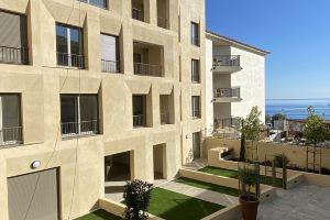 Magnificent T3, new, facing Citadel & sea, town center (2B050-000473-25) Hotel, Calvi