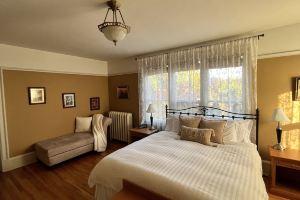 Stirling House, Kelowna