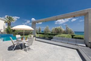 Protaras Holiday Villa EL34 - Seafront villa, Protaras