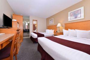 Canadas Best Value Inn and Suites, Vernon