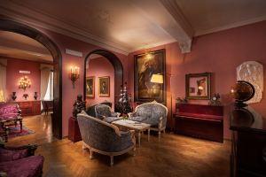 Residenza Frattina, Rome