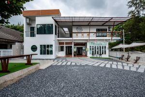 Sinai Rimtalay Hotel, Rayong City