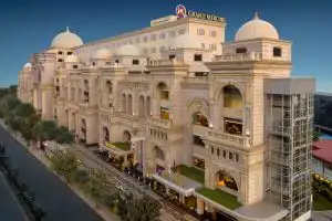 Hotels with pool Hotels with pool