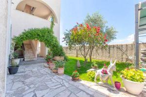 Apartments Infinity, Tivat