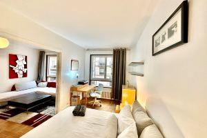 Trocadero Eiffel Tower Arc de Triomphe Hotel, Boulogne-Billancourt