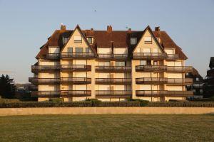 Deauville magnificent seafront 80M2 Hotel, Deauville