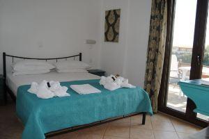 Marianna Apartments, Afitos