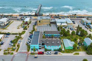 Stylish Studio with Pool and Downtown Access - Charming Retreat, Flagler Beach