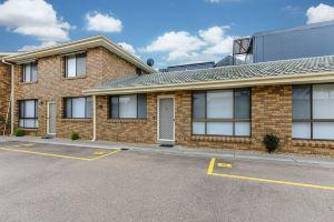 Hybiscus Waterfront Apartments, Lakes Entrance