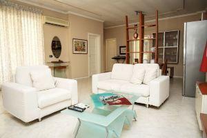 Entire Apartment in the Center of, Tirana