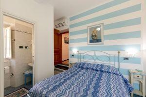 Romantic Double Room, Corniglia
