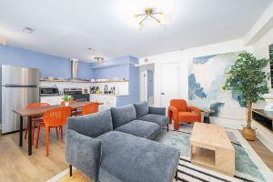 Charming Coastal Retreat with Fire Pit and Grill - Stylish Escape Hotel, Chesapeake