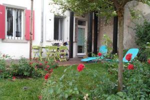 Villa Schiller, 2 Studios côté Jardin - Quartier Orangerie, Strasbourg