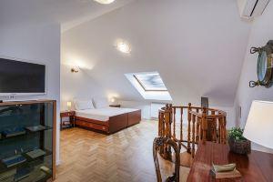 Seaview Apartment With Garden in by Wonderful Italy, Faveto