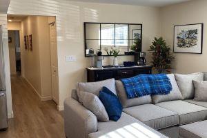 Bright 2 bed, 2 bath Walkout Basement Suite with shared Pool in Hotel, Penticton