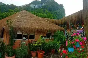 SUNSHINE Hotel, Kvariati