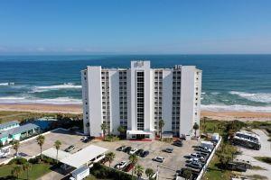 DIRECT OCEANFRONT Condo with BREATHTAKING VIEWS! Apartments, Ormond Beach