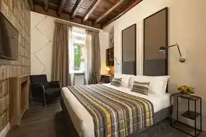 Maison Evelina, Rome