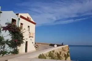 Glave Rooms, Termoli