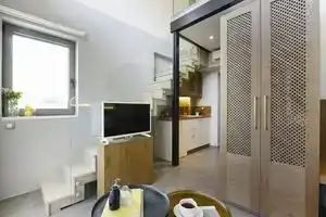 Serenity Suites, Nikiti
