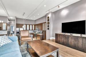 Stylish Space Near Historic Sites - Charming Rustic Retreat Hotel, Springfield