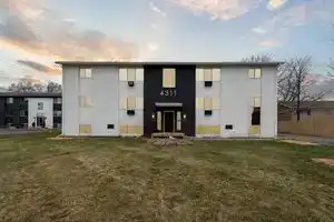 Apartment, Lansing