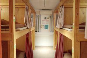 J-Hoppers Universal - Hostel, Osaka