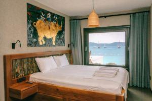 Surfer Caravan Gastro Pub & Suites, Bodrum