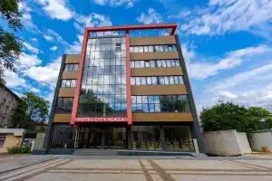 City Plaza Hotel, Botewgrad