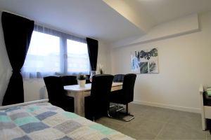 Maye City Deluxe Cottage, Essen