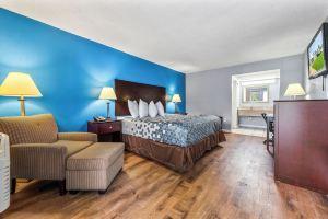 Super 8 by Wyndham - Hotel, Norfolk