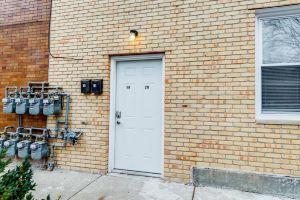 Central Oasis - WiFi, New Suite, Stylish Retreat Hotel, Chicago