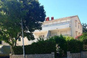 Apartments Kraljić I, Baska