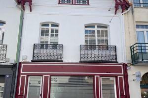 DUPLEX IN BEAUTIFUL TOUQUETTOISE, PROX. SHOPS & ST. JEAN STREET, 150M SEA FRONT Hotel, Le Touquet-Paris-Plage