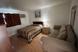Sherwood Motel, Palmdale