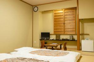 Kurenai Hotel, Kumamoto
