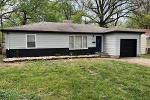 The Robberson House close to Mercy, WOW, MSU, Springfield
