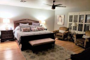 Great location, 6BR/4BA, heated pool/hot tub. Hotel, Chandler